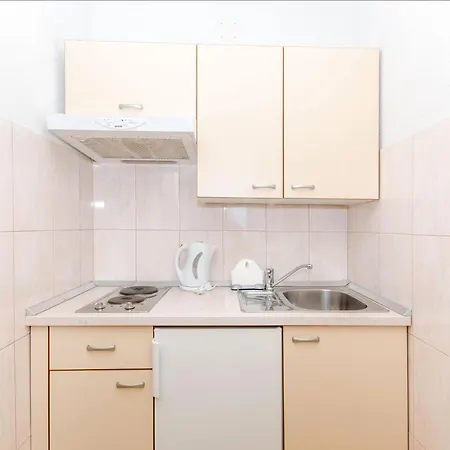 Daire Knezovicapartments