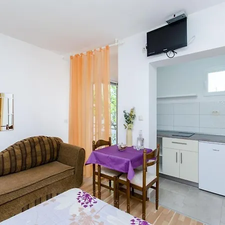 Knezovicapartments Daire