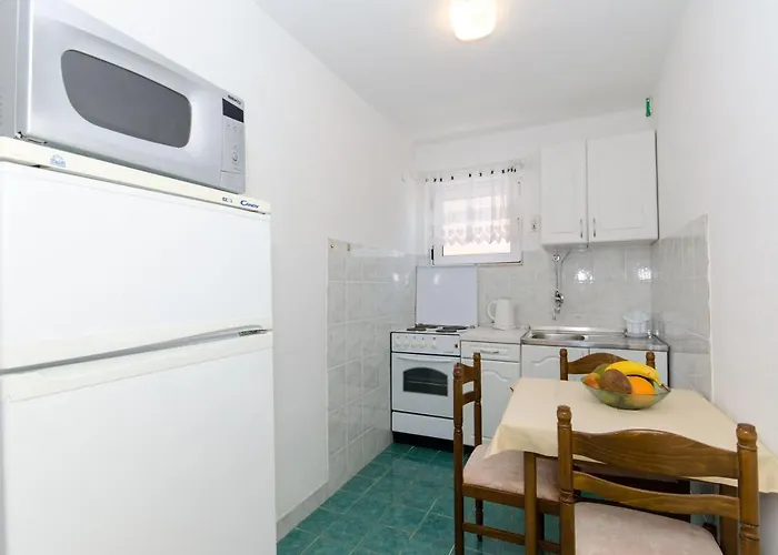 Knezovicapartments Daire *