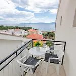 Knezovicapartments Lägenhet