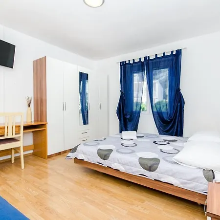 Apartment Knezovicapartments Zivogosce