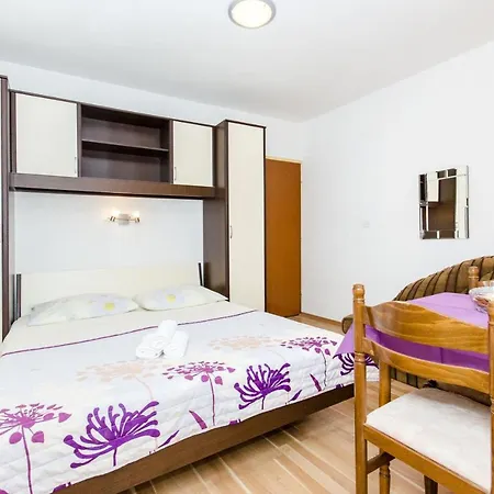 Knezovicapartments Zivogosce