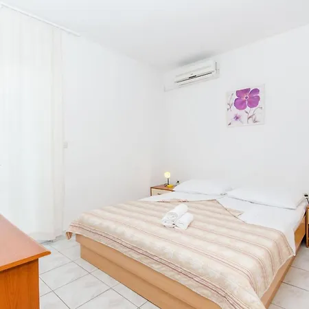 Knezovicapartments Zivogosce