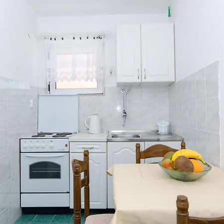 Apartment Knezovicapartments *